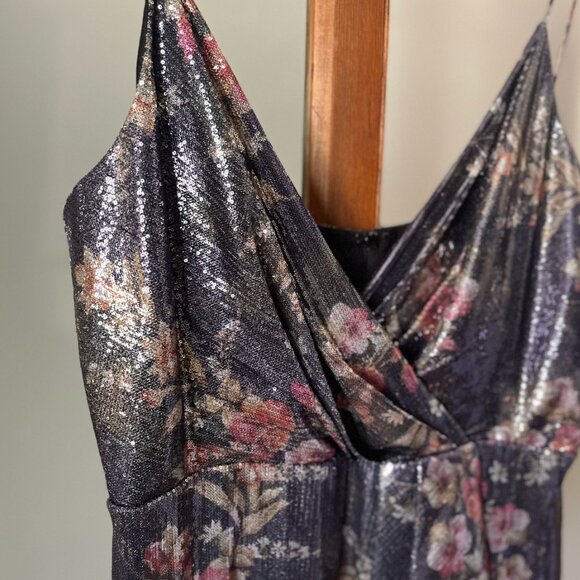 ML Monique Lhuillier Size 16 Floral Sequin Surplice Gown - Picture 8 of 9